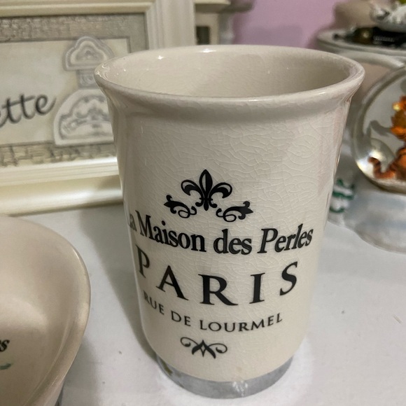 Paris Bath Accessory Set - Cream - Picture 2 of 10